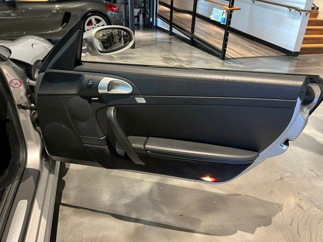 2006 Porsche 911 Carrera S/6SpeedManual/MoonRoof/HtdSeats/ActiveSportExhaust/NAV - 22936763 - 24