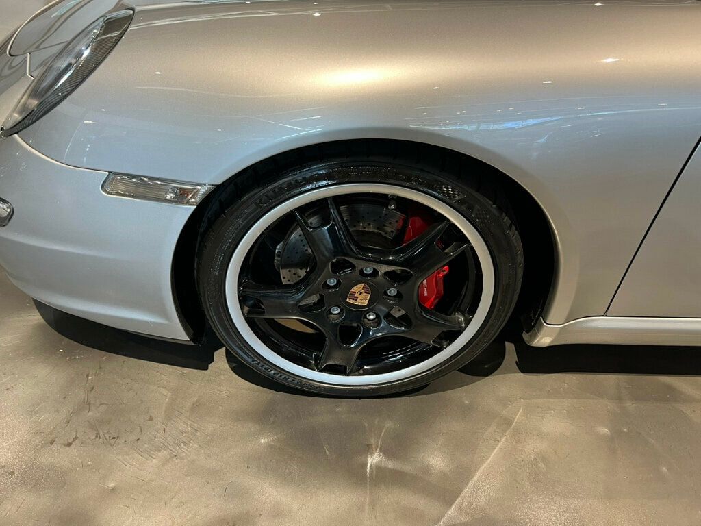 2006 Porsche 911 Carrera S/6SpeedManual/MoonRoof/HtdSeats/ActiveSportExhaust/NAV - 22936763 - 8