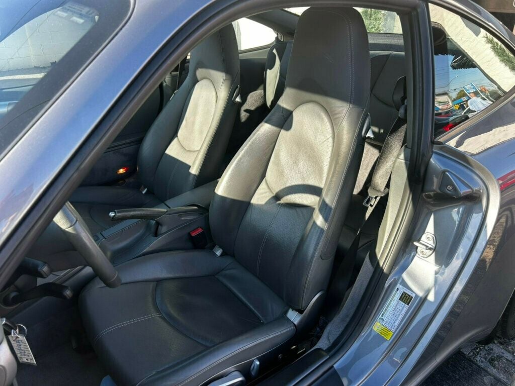 2006 Porsche 911 LocalTrade/911 CarreraCoupe/6-SpeedManual/HeatedLeatherSeats - 22967513 - 9