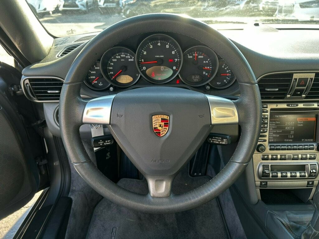 2006 Porsche 911 LocalTrade/911 CarreraCoupe/6-SpeedManual/HeatedLeatherSeats - 22967513 - 16