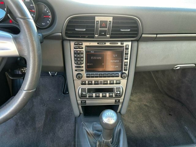 2006 Porsche 911 LocalTrade/911 CarreraCoupe/6-SpeedManual/HeatedLeatherSeats - 22967513 - 17