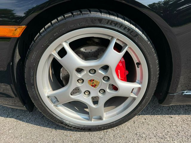 2006 Porsche 911 S/6spd Manual/Sport Chrono Pkg+/Red Belts/Carrera White Dials - 23056234 - 43
