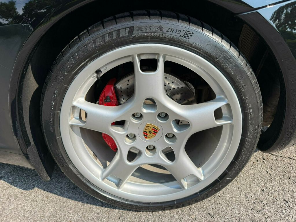 2006 Porsche 911 S/6spd Manual/Sport Chrono Pkg+/Red Belts/Carrera White Dials - 23056234 - 44
