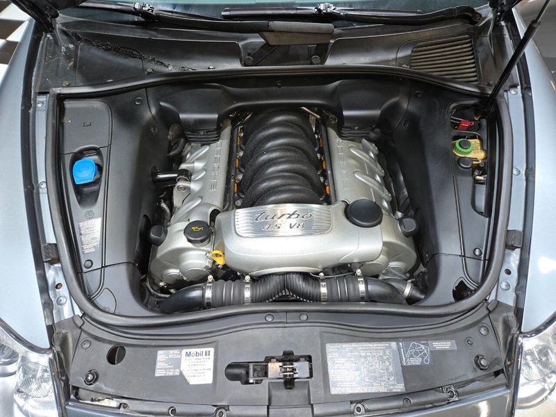 2006 Porsche Cayenne 4dr Turbo S Tiptronic - 22957527 - 51