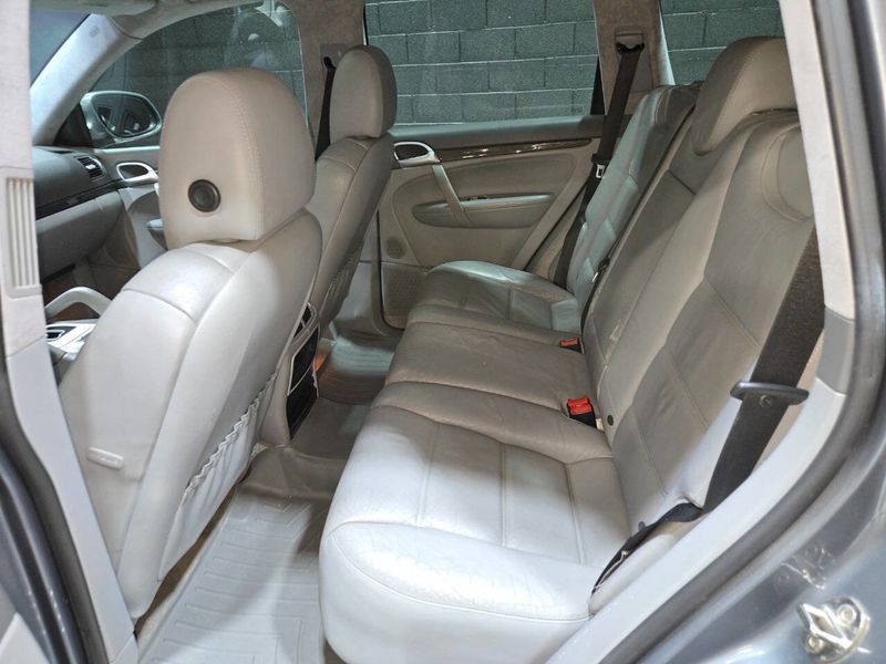 2006 Porsche Cayenne 4dr Turbo S Tiptronic - 22957527 - 68
