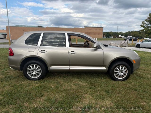 2006 Porsche Cayenne Base Trim - 23087785 - 2