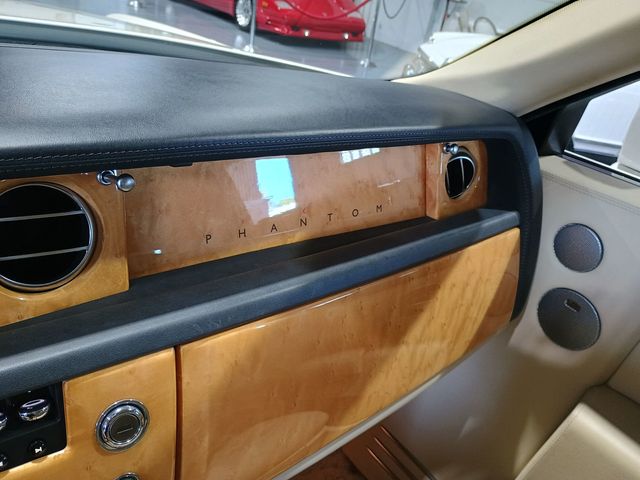 2006 Rolls-Royce Phantom 4dr Sedan - 23028522 - 21