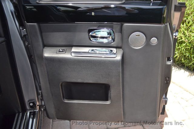 2006 Rolls-Royce Phantom Beautiful RR Phantom - Well optioned! Theater Package! V12!!! - 18020231 - 30