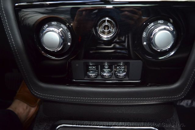 2006 Rolls-Royce Phantom Beautiful RR Phantom - Well optioned! Theater Package! V12!!! - 18020231 - 54