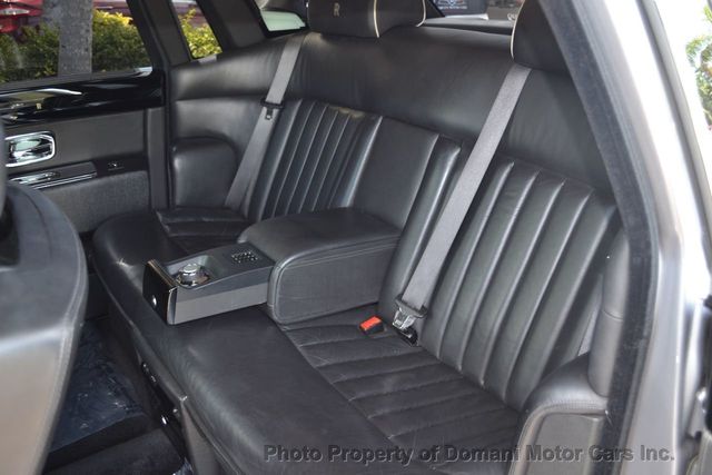 2006 Rolls-Royce Phantom Beautiful RR Phantom - Well optioned! Theater Package! V12!!! - 18020231 - 58