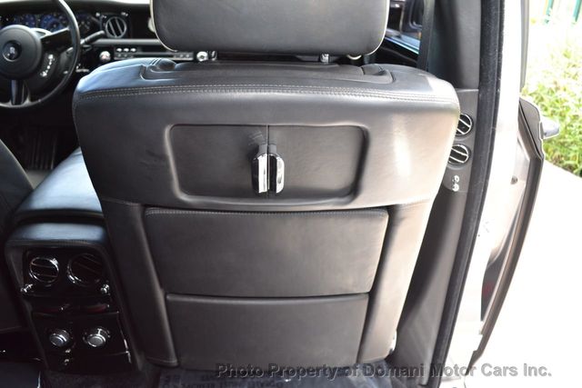 2006 Rolls-Royce Phantom Beautiful RR Phantom - Well optioned! Theater Package! V12!!! - 18020231 - 61