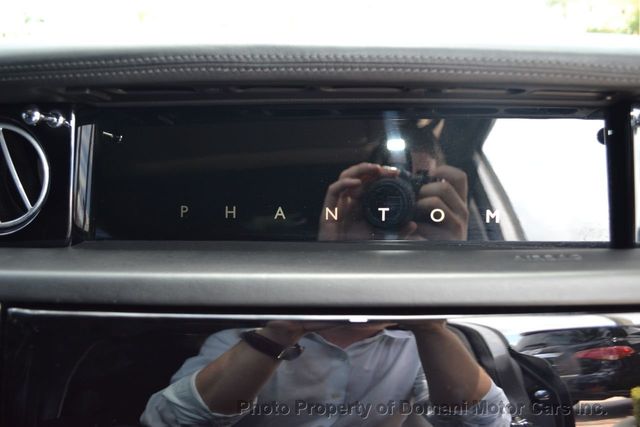 2006 Rolls-Royce Phantom Beautiful RR Phantom - Well optioned! Theater Package! V12!!! - 18020231 - 70