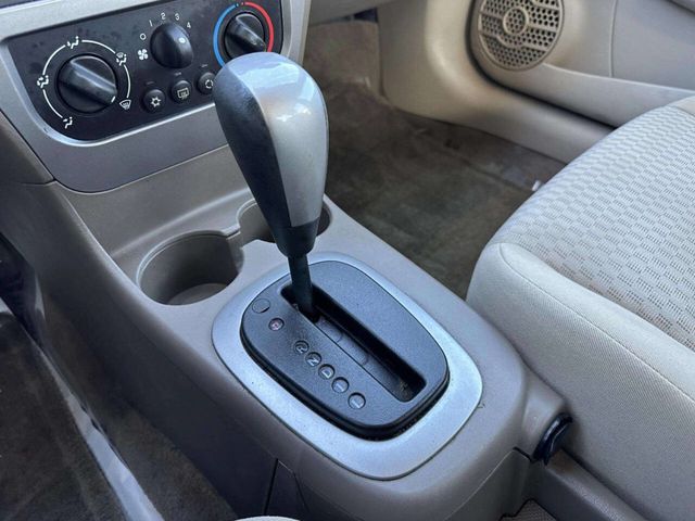 2006 Saturn Ion ION 2 4dr Sedan Automatic - 22971673 - 25