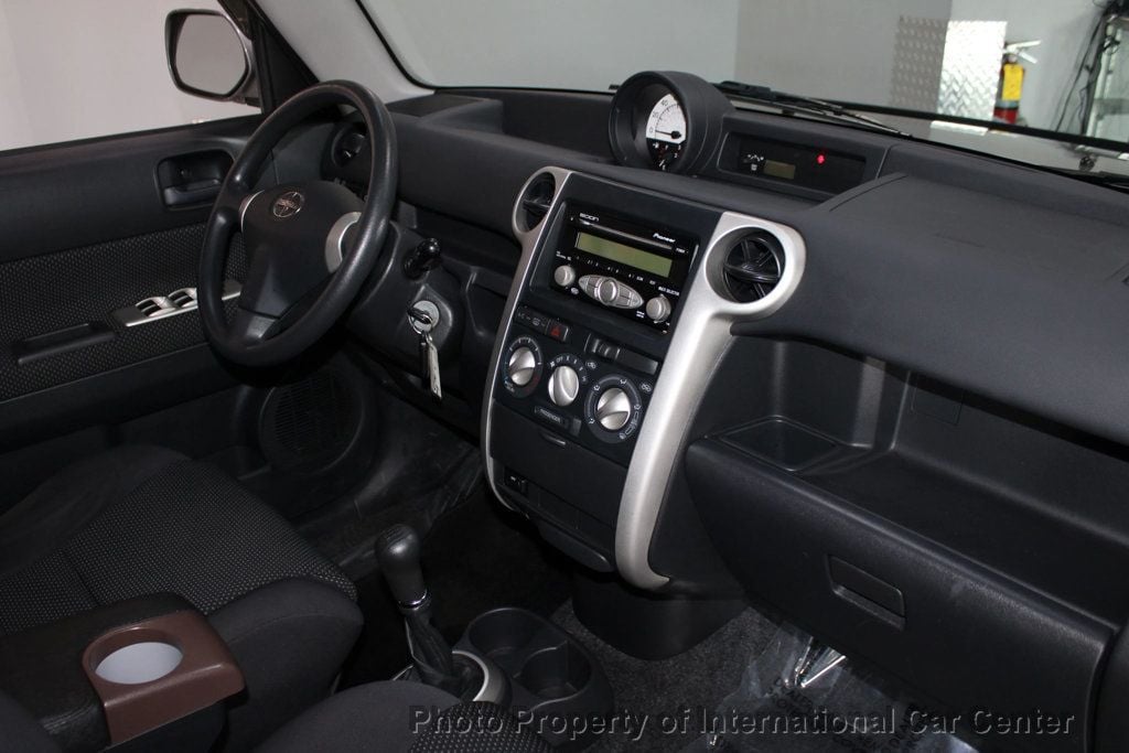 2006 Scion xB 5dr Wagon Manual - 22933092 - 25