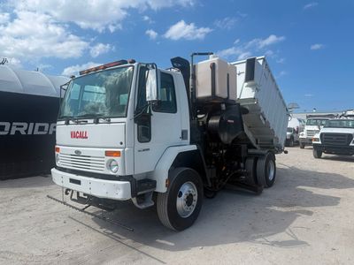 2006 Sterling SC8000 Vacall Truck