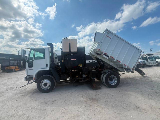 2006 Sterling SC8000 Vacall Truck  - 23021184 - 1