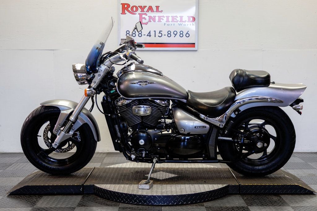 2006 Suzuki Boulevard M50 RUNNING FIXER-UPPER - 23059693 | Video 2