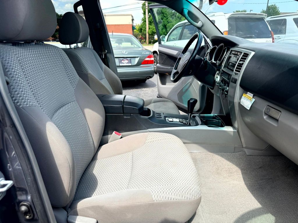 2006 Toyota 4Runner 2006 Toyota 4runner SR5  - 23074227 - 20