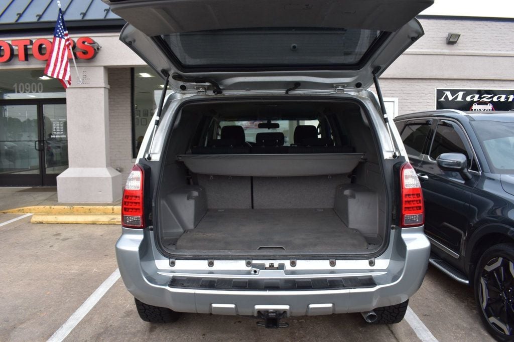 2006 Toyota 4Runner 4dr SR5 V6 Automatic - 23040879 - 35