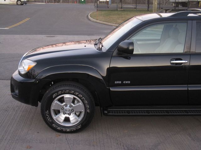 2006 Toyota 4Runner 4dr SR5 V6 Automatic 4WD - 22959043 - 6