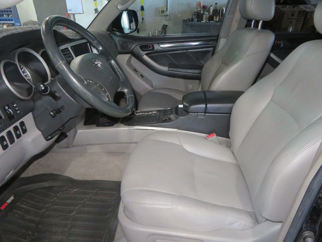 2006 Toyota 4Runner EXTRA CLEAN V8 4RUNNER LIMITED LEATHER 55 SERVICES RECORDS  - 23010985 - 18