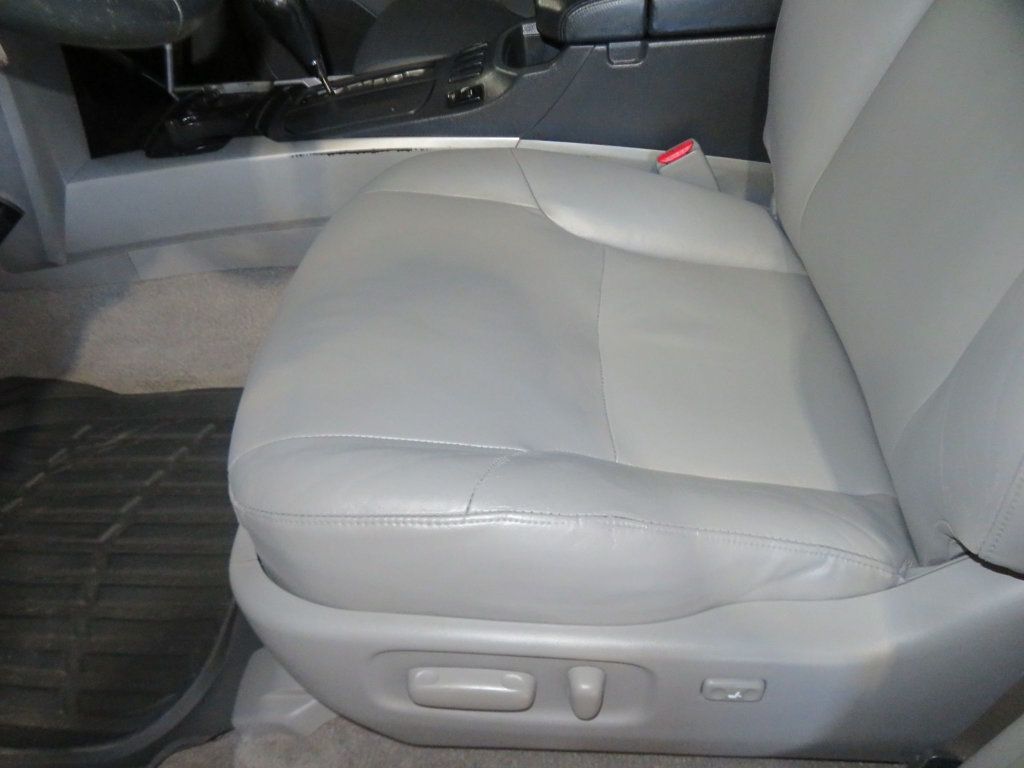 2006 Toyota 4Runner EXTRA CLEAN V8 4RUNNER LIMITED LEATHER 55 SERVICES RECORDS  - 23010985 - 20