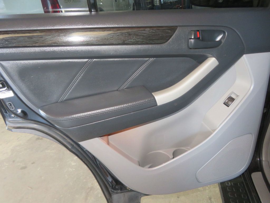 2006 Toyota 4Runner EXTRA CLEAN V8 4RUNNER LIMITED LEATHER 55 SERVICES RECORDS  - 23010985 - 23