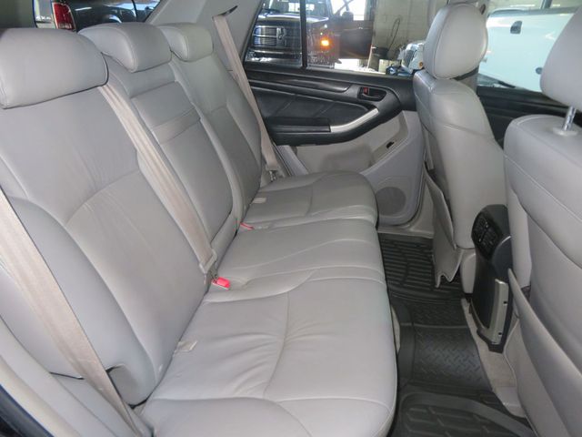 2006 Toyota 4Runner EXTRA CLEAN V8 4RUNNER LIMITED LEATHER 55 SERVICES RECORDS  - 23010985 - 32