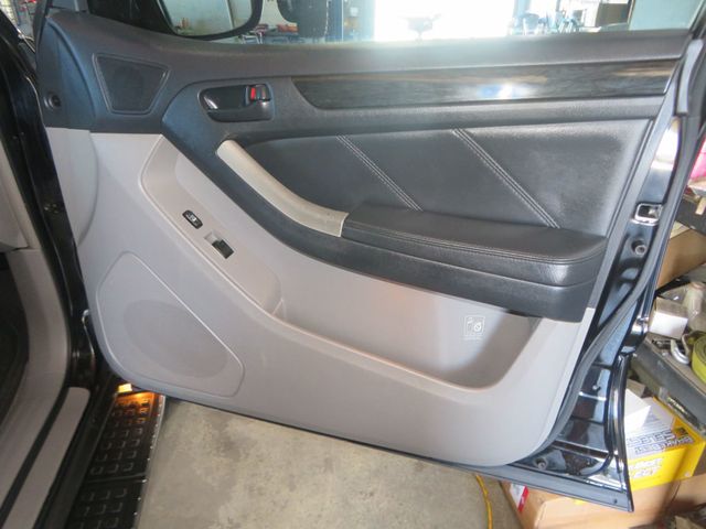 2006 Toyota 4Runner EXTRA CLEAN V8 4RUNNER LIMITED LEATHER 55 SERVICES RECORDS  - 23010985 - 33