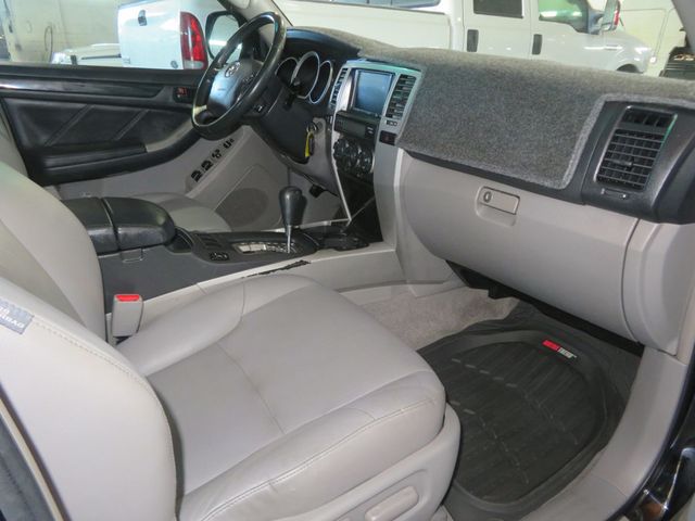 2006 Toyota 4Runner EXTRA CLEAN V8 4RUNNER LIMITED LEATHER 55 SERVICES RECORDS  - 23010985 - 36