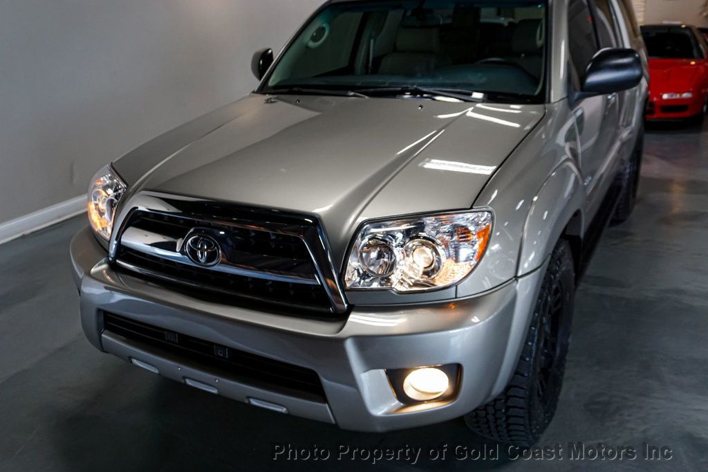 2006 Toyota 4Runner *TRD Wheels* *1-Owner* *Low Miles* *Rear Entertainment*  - 22447471 - 26