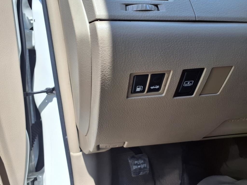 2006 Toyota Avalon 4dr Sedan XL - 22909009 - 17