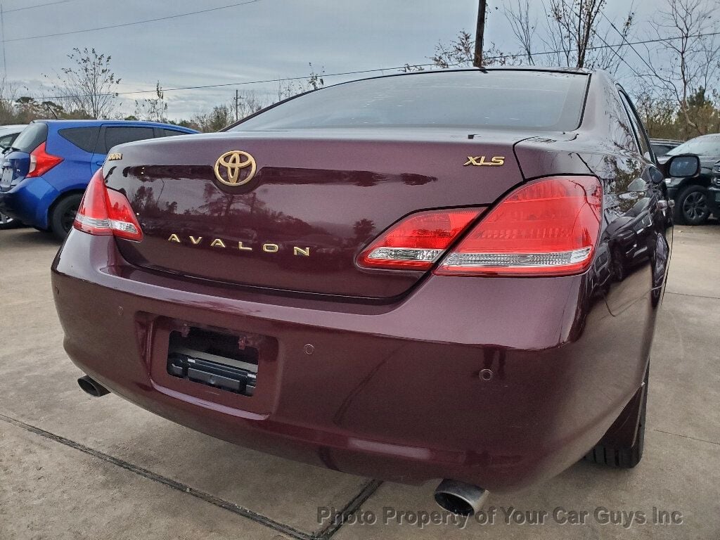 2006 Toyota Avalon 4dr Sedan XLS - 22749645 - 12