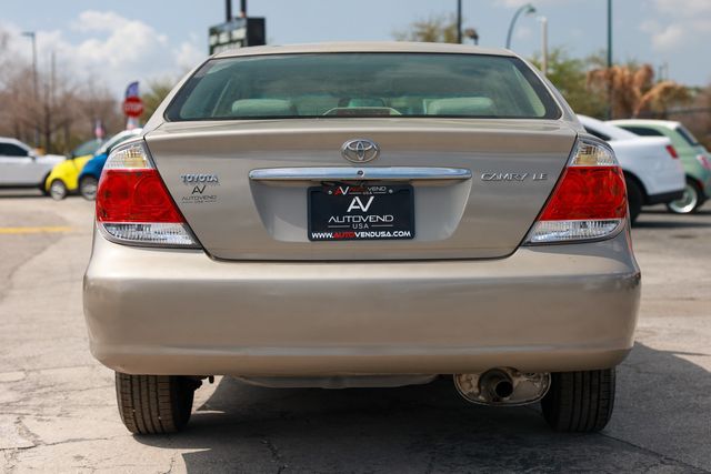 2006 Toyota Camry 4dr Sedan LE Automatic - 22993071 - 9