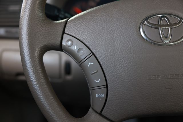 2006 Toyota Camry 4dr Sedan LE Automatic - 22993071 - 28