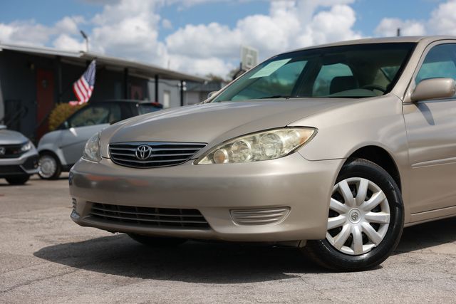 2006 Toyota Camry 4dr Sedan LE Automatic - 22993071 - 31