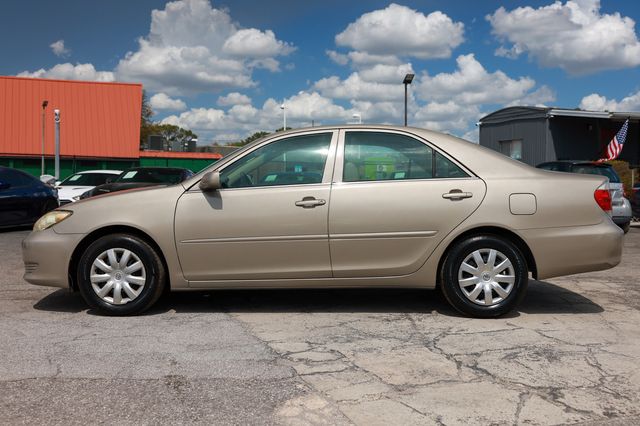 2006 Toyota Camry 4dr Sedan LE Automatic - 22993071 - 3