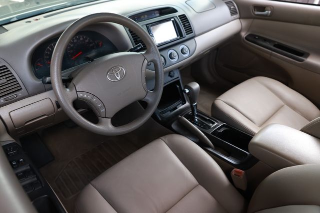 2006 Toyota Camry 4dr Sedan LE Automatic - 22993071 - 5