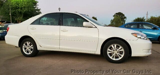 2006 Toyota Camry 4dr Sedan LE Automatic - 22940667 - 9