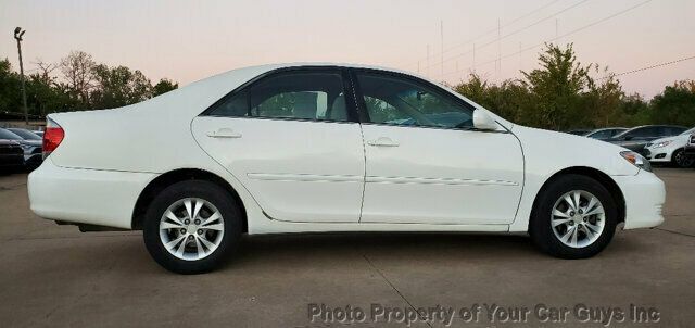 2006 Toyota Camry 4dr Sedan LE Automatic - 22940667 - 12