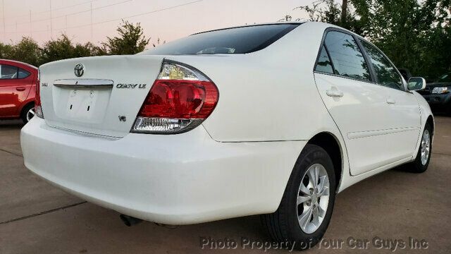 2006 Toyota Camry 4dr Sedan LE Automatic - 22940667 - 14