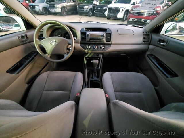 2006 Toyota Camry 4dr Sedan LE Automatic - 22940667 - 29