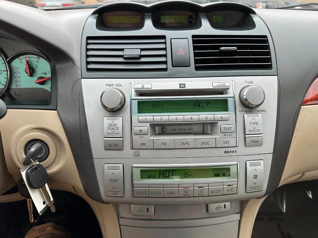 2006 Toyota Camry Solara 2dr Convertible SLE V6 Automatic - 22952395 - 33