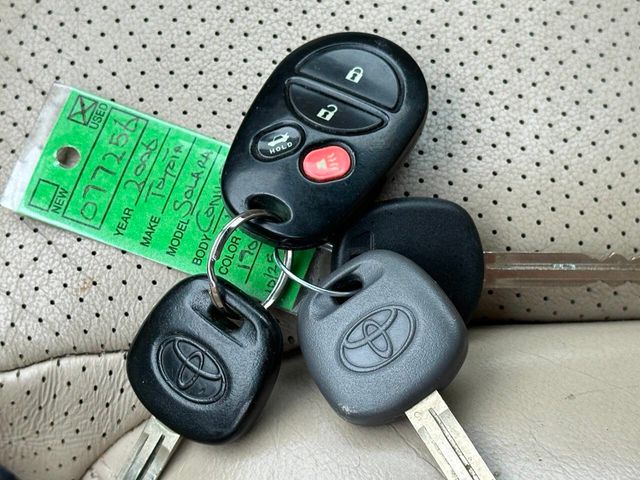 2006 Toyota Camry Solara 2dr Convertible SLE V6 Automatic - 22952395 - 44