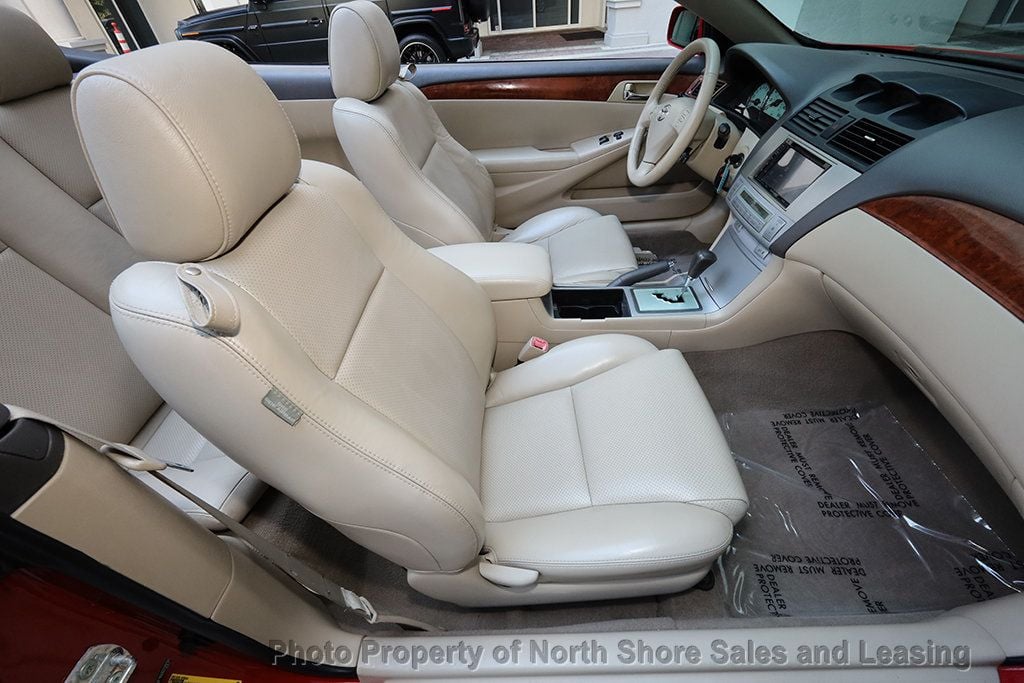 2006 Toyota Camry Solara 2dr Convertible SLE V6 Automatic - 22985267 - 6