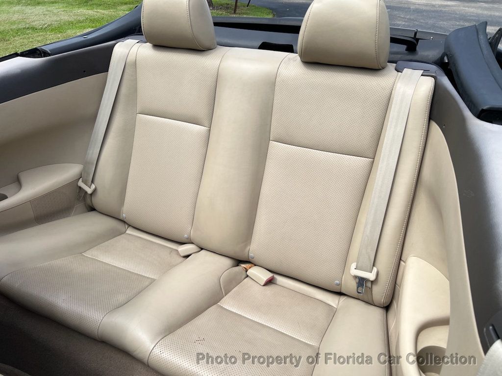 2006 Toyota Camry Solara Convertible SLE V6 - 22920688 - 10