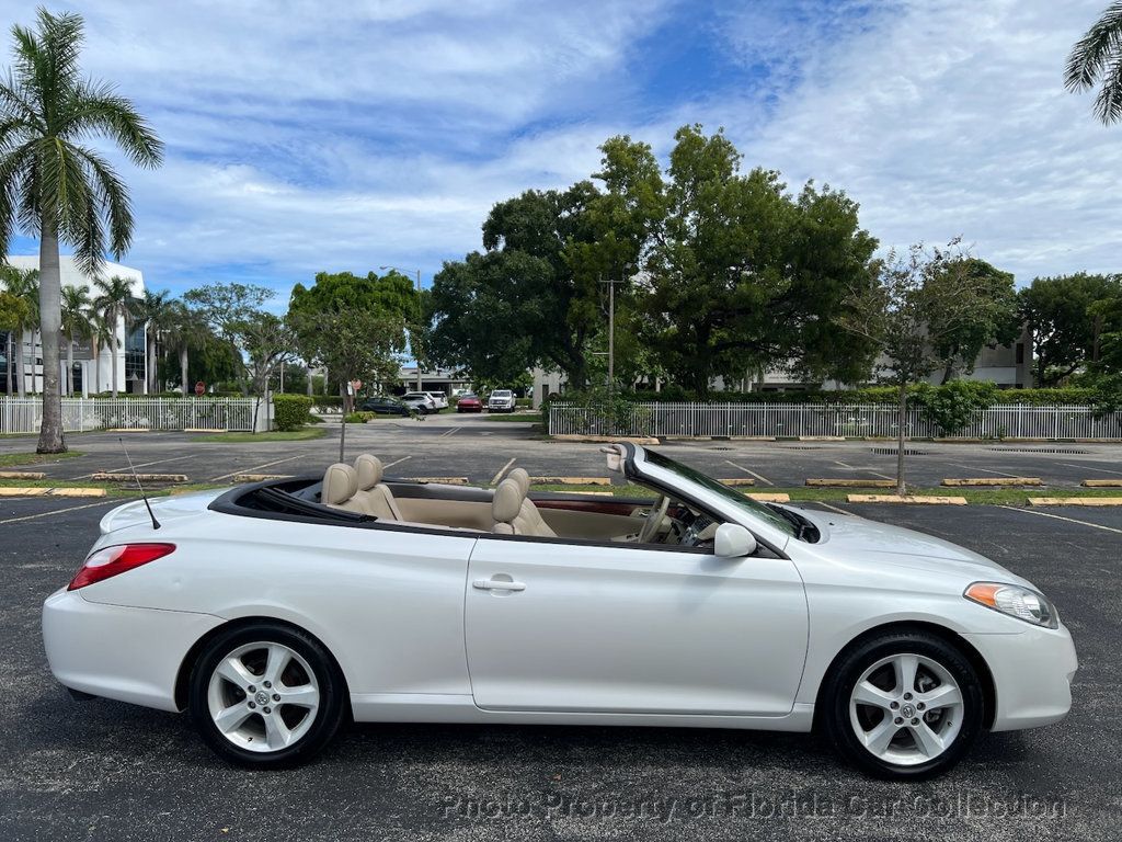 2006 Toyota Camry Solara Convertible SLE V6 - 22920688 - 13