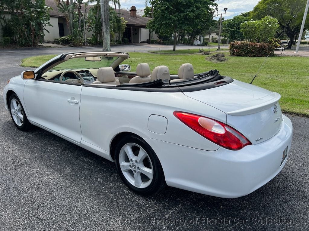 2006 Toyota Camry Solara SLE photo 3