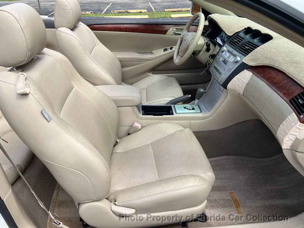 2006 Toyota Camry Solara Convertible SLE V6 - 22920688 - 33