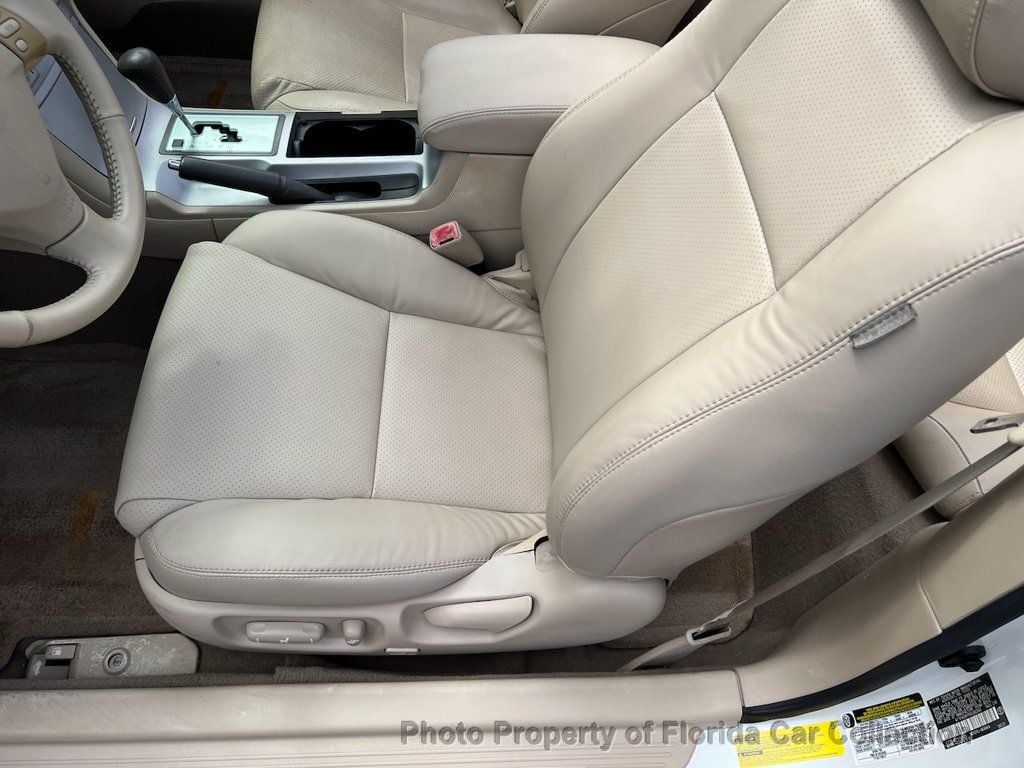 2006 Toyota Camry Solara Convertible SLE V6 - 22920688 - 34